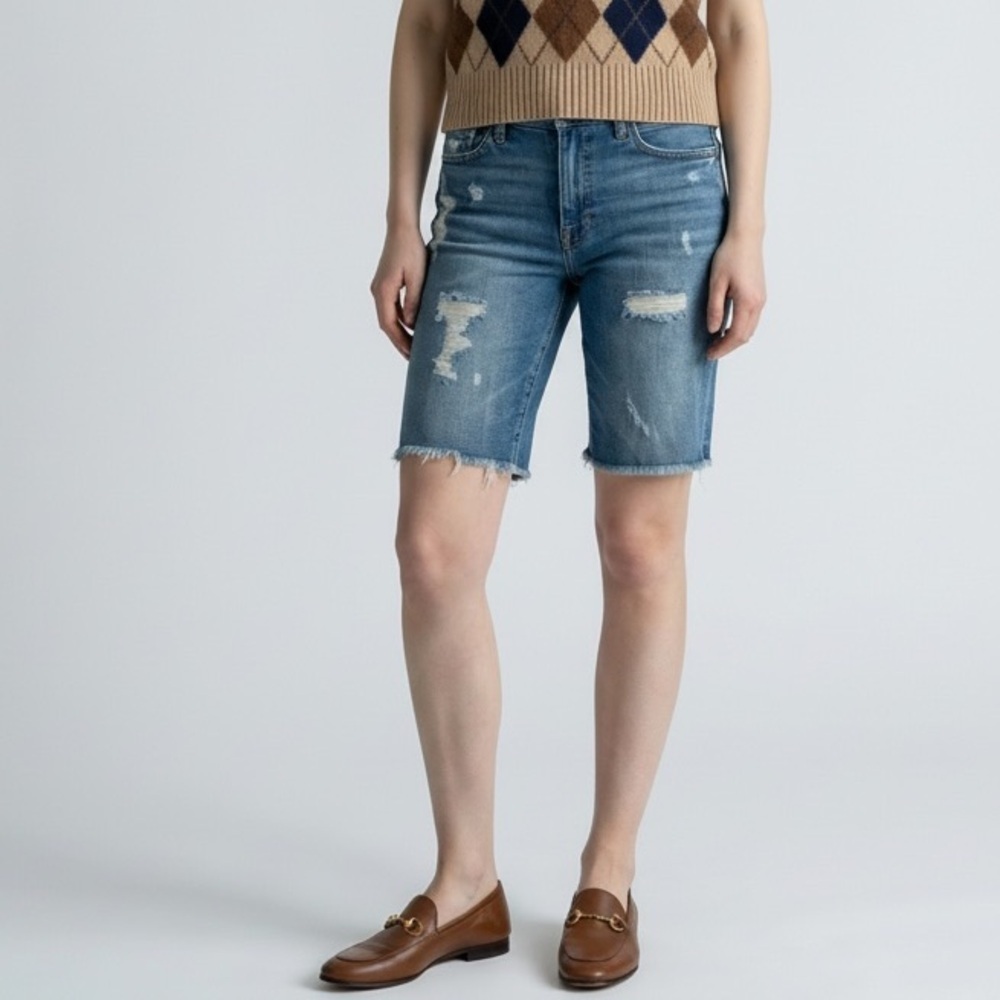 American Eagle distressed Bermuda jean shorts / jorts cutoffs